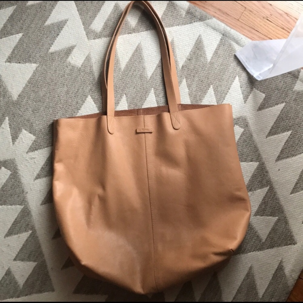 Toms leather tote